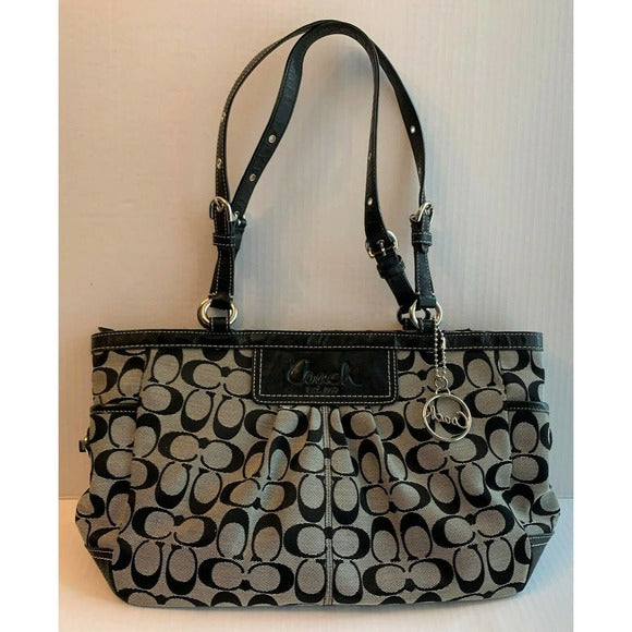 Coach logo shoulder bag Clearance