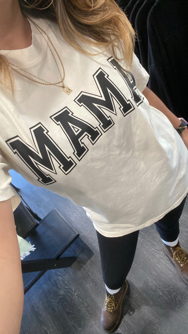 Mama Oversized Tee